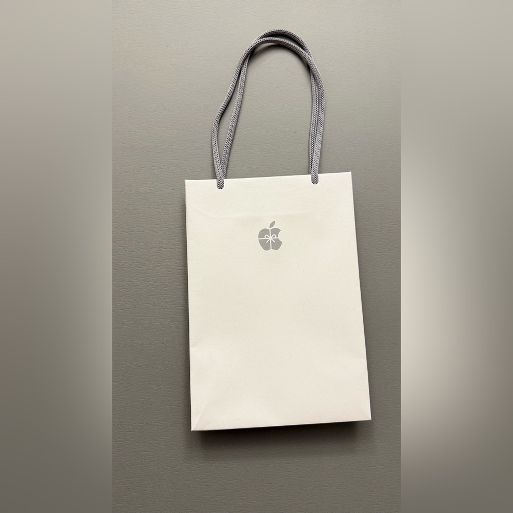Apple Silver Logo White Bag